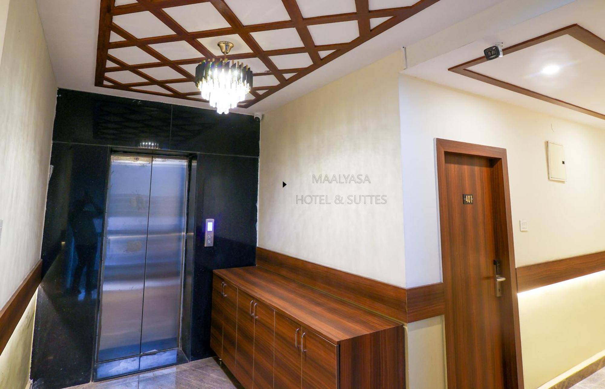Maalyasa Hotel And Suites Hyderabad Exterior foto